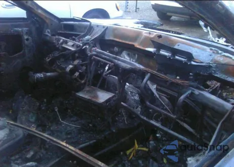 2013 Dodge Challenger Sxt z USA, uszkodzony, nr VIN 2C3CDYAG1DH718934